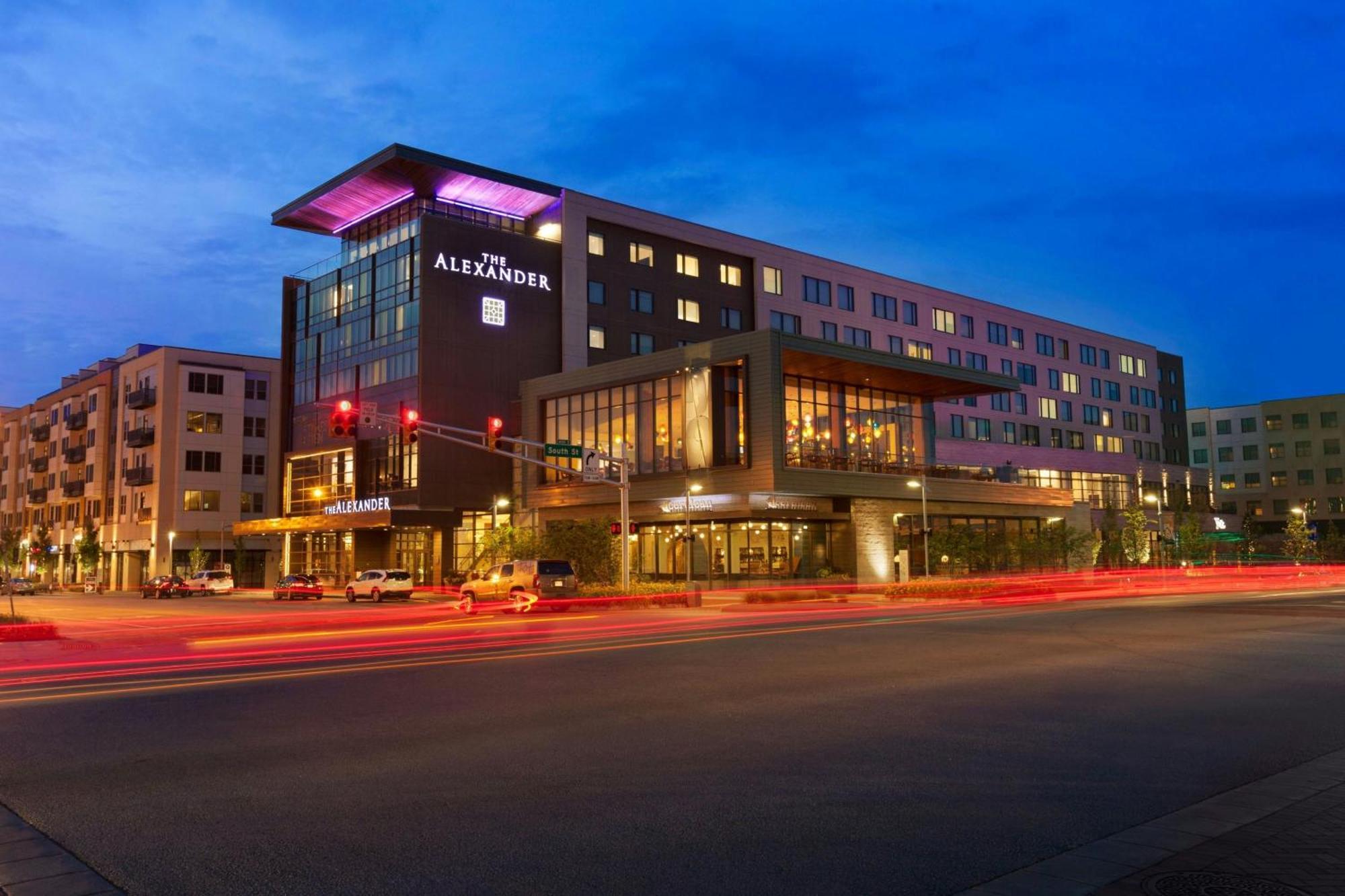 The Alexander 4* Indianapolis